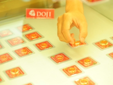 Giá vàng trong nước giảm mạnh
