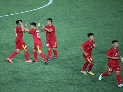 U16 Việt Nam thắng nhàn U16 Singapore