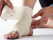 Bệnh viện Việt Đức Bệnh nhân đau chân trái, mổ chân phải
