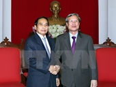 Lào sẽ làm hết sức mình vun đắp cho quan hệ đoàn kết với Việt Nam