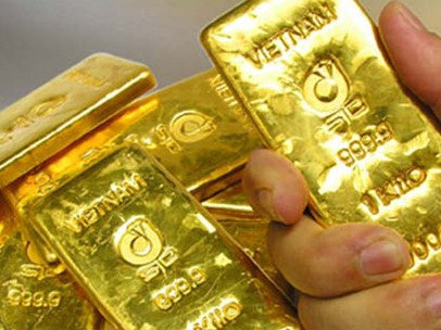 Giá vàng đang tiếp tục giảm