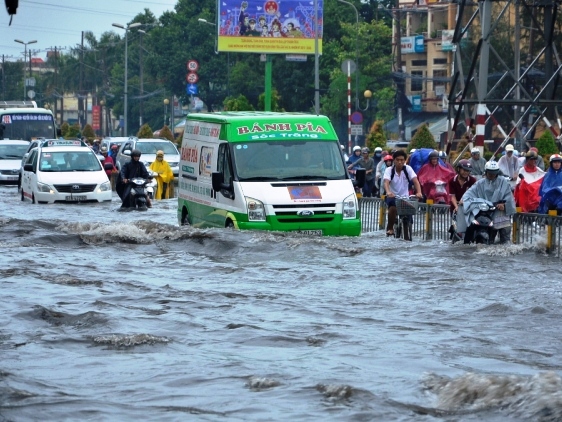 TPHCM huy động 100 000 tỷ đồng xã hội hóa đầu tư hạ tầng giao thông