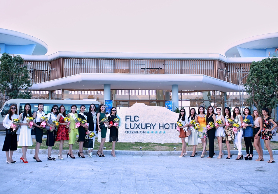 40 mỹ nhân ngư hội tụ và tỏa sáng cùng Vũ điệu đại dương