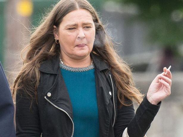 Gọi cảnh sát báo bị hiếp dâm để  xin đi nhờ