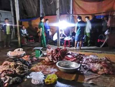 Báo động tình trạng tẩm hóa chất hô biến thịt heo thành thịt rừng