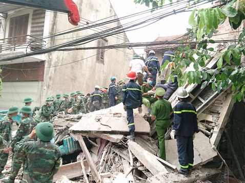 Chính thức khởi tố hình sự vụ sập nhà 43 Cửa Bắc