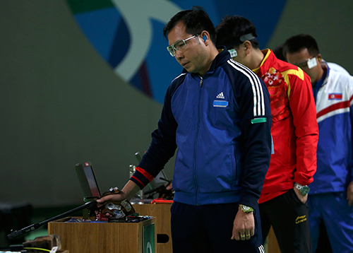Xuân Vinh mang lại cơ hội tuyệt vời để bắn súng trở thành một môn thể thao phổ biến hơn tại Việt Nam. Ảnh: Reuters.