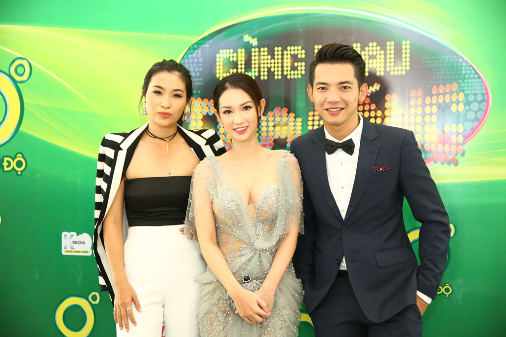 Đội Chanh Thần gồm ca sĩ Mai Quốc Việt, Mc Quỳnh Chi, diễn viên Yến Phạm