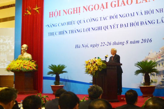 Tổng Bí thư Đặc biệt chú ý đối ngoại an ninh, quốc phòng