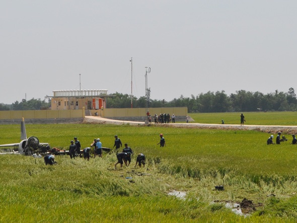 Xác định nguyên nhân máy bay quân sự rơi tại Phú Yên