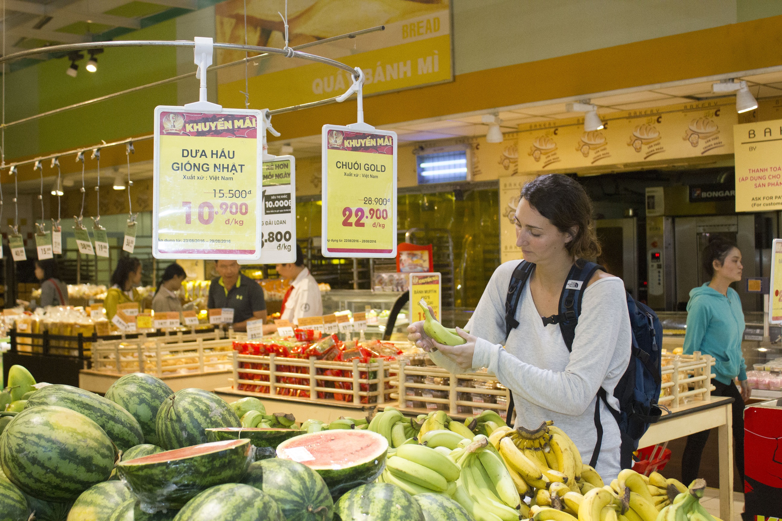 Big C tặng 15 000 nón và áo thun Yêu lắm, Việt Nam ơi