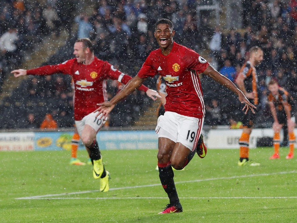 MU thăng hoa tại Premier League Phút bù giờ của… Mourinho