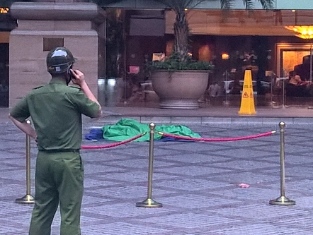 Rơi từ khách sạn 5 sao ở Sài Gòn, người đàn ông tử vong