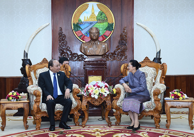  Thủ tướng hội kiến Chủ tịch Quốc hội Lào.