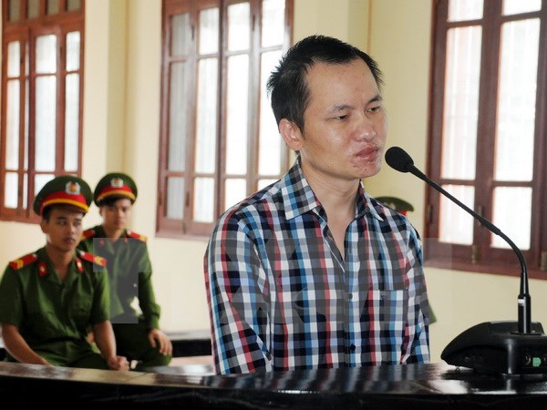 Tuyên án tử hình đối tượng giả phóng viên vận chuyển heroin