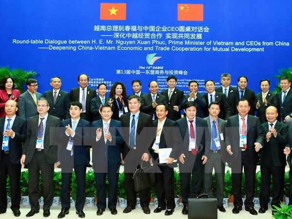 Thủ tướng Nguyễn Xuân Phúc đối thoại với các CEO hàng đầu Trung Quốc