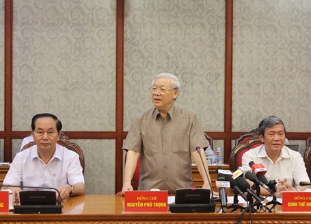 Bộ Chính trị làm việc với Ban Thường vụ Thành ủy Cần Thơ