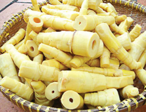 Phân biệt măng tắm hóa chất và măng sạch