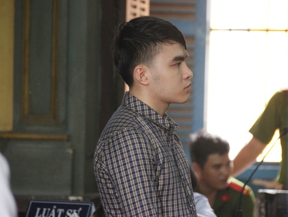 Dụ người đồng tính vào nhà nghỉ rồi giết, cướp tài sản