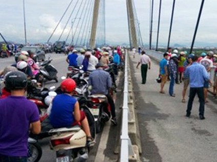 Người đàn ông nhảy cầu Bính tự vẫn là nghi phạm trong vụ giết người