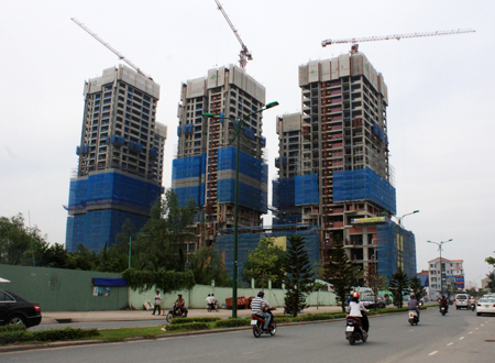 Nhập nhèm thị trường bất động sản, tiền chui vào túi nhà đầu tư