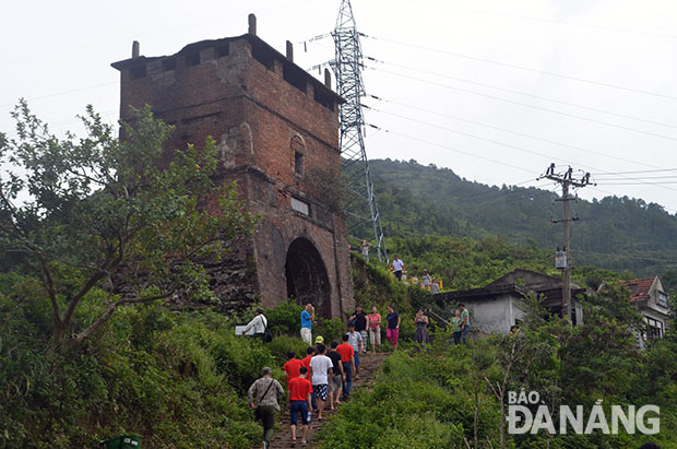 Thiên hạ đệ nhất hùng quan xuống cấp