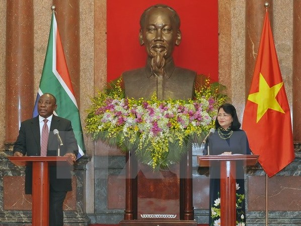 Phấn đấu nâng kim ngạch thương mại Việt Nam-Nam Phi lên gấp đôi