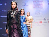 Ngọc Châu mở màn Tuần lễ thời trang quốc tế Việt Nam Thu Đông 2016