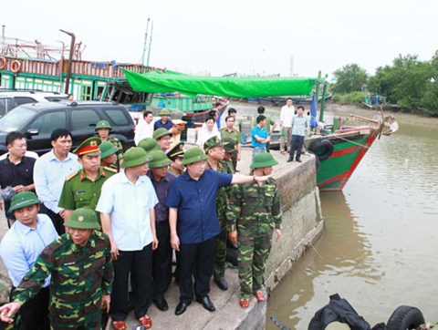 Bão số 7 đổ bộ Quảng Ninh - Hải Phòng