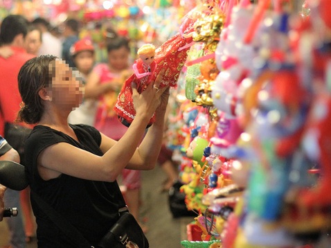 Trẻ dễ bị nhiễm độc từ đồ chơi