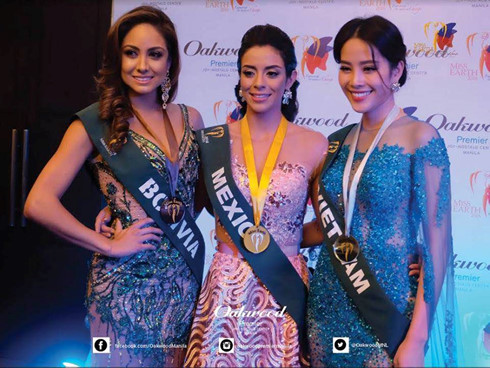 Nam Em bất ngờ giành tiếp giải trình diễn trang phục dạ hội