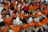 Vinamilk tiên phong đi đầu trong chương trình sữa học đường, vì một Việt Nam vươn cao