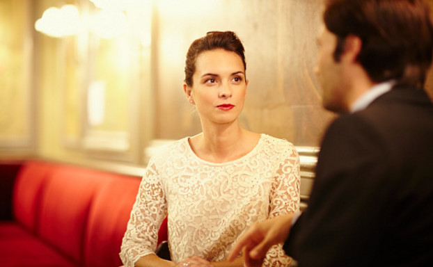 Chê vợ xấu, cuối cùng mắc bẫy gái làng chơi