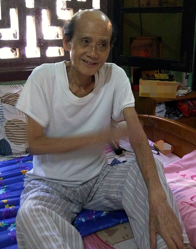 NSƯT Phạm Bằng bị sụt mất 8kg kể từ khi bị bệnh. Tuy nhiên, ở thời điểm này sức khoẻ của ông đã phục hồi được 80%. Ảnh: ML.