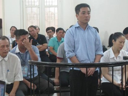 Tạo doanh thu ảo , chiếm đoạt hàng trăm tỷ đồng