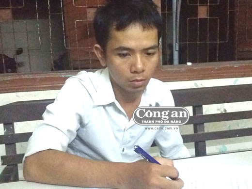 Cưỡng đoạt tiền để trả nợ và cá độ