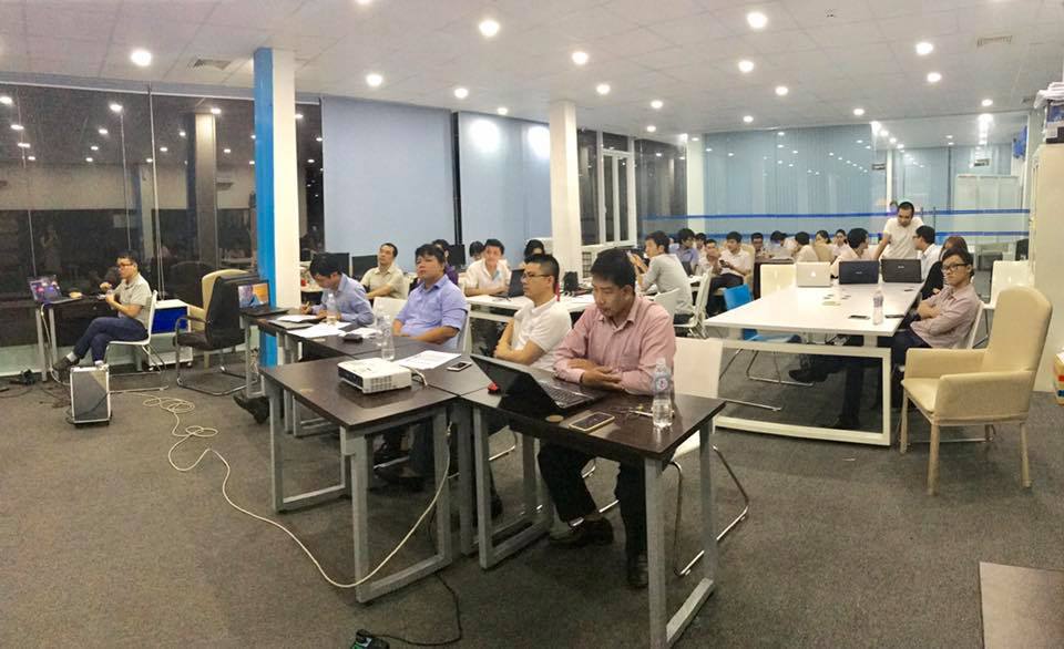 Ra mắt chương trình Hỗ trợ Khởi nghiệp IN-HAND