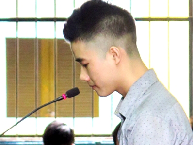 Phút nông nổi vì tình của nam sinh