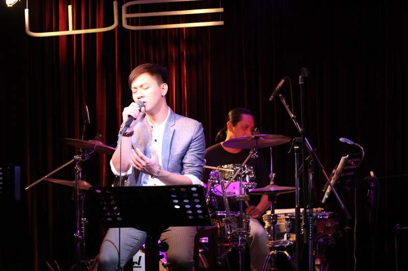 Hoài Lâm sốc với bức tâm thư của fan ruột