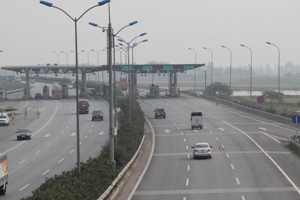  Trạm thu phí Đại Xuyên được khai thác bởi 2 đơn vị nhằm mục đích thu phí cho tuyến cao tốc từ Pháp Vân tới Ninh Bình. (Ảnh: VEC cung cấp)