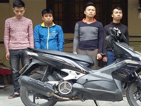 Thuê người chém chú vợ giá 15 triệu đồng