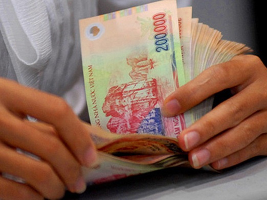 Trả lương dàn hàng ngang , hiệu quả công việc… đi xuống