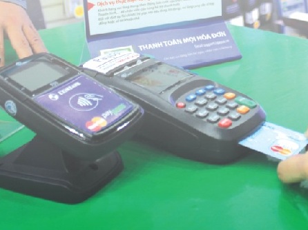 Cần những hình thức hỗ trợ thiết thực trong thanh toán điện tử