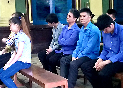 Nhóm gái mại dâm ở Sài Gòn bẫy khách ngoại quốc lĩnh án