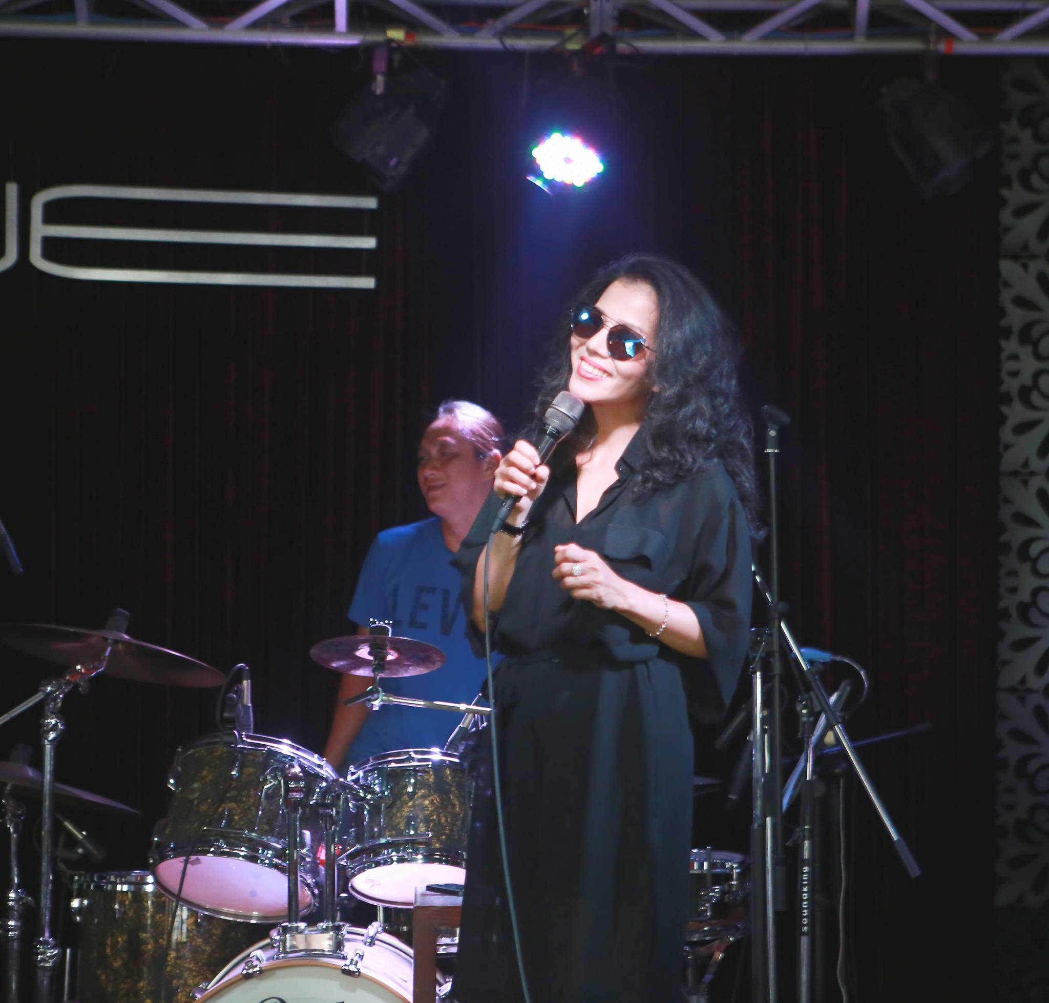 Nhạc sĩ Quốc Bảo mang đến làn gió mới cho những ca khúc bất hủ về mùa đông và tình yêu