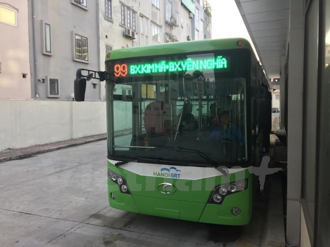  Tuyến buýt nhanh BRT Kim Mã-bến xe Yên Nghĩa sẽ vận hành chính thức từ đầu năm 2017. (Ảnh: Việt Hùng/Vietnam+)