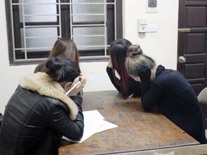 Đường dây mại dâm giá 4 triệu đồng của tú bà 9X