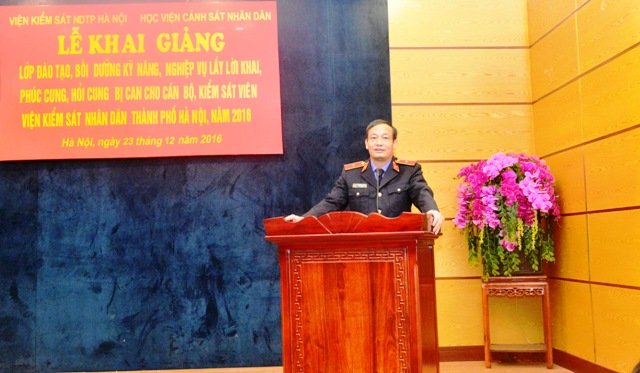  Viện trưởng VKSND TP. Hà Nội Nguyễn Quang Thành phát biểu tại Lễ khai giảng