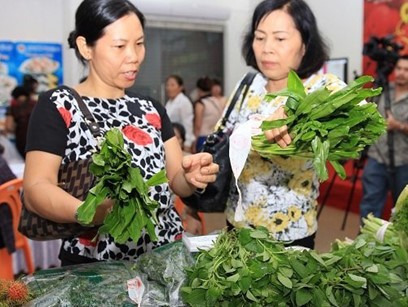 Giá rau, củ quả tiếp tục tăng cao