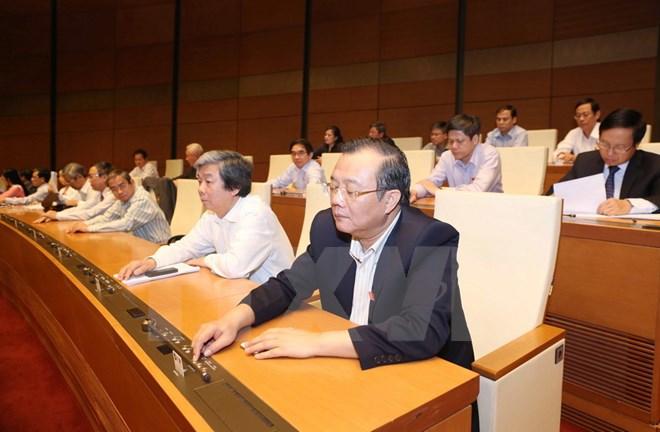 Một bộ luật và 6 luật có hiệu lực từ ngày đầu tiên của năm 2017